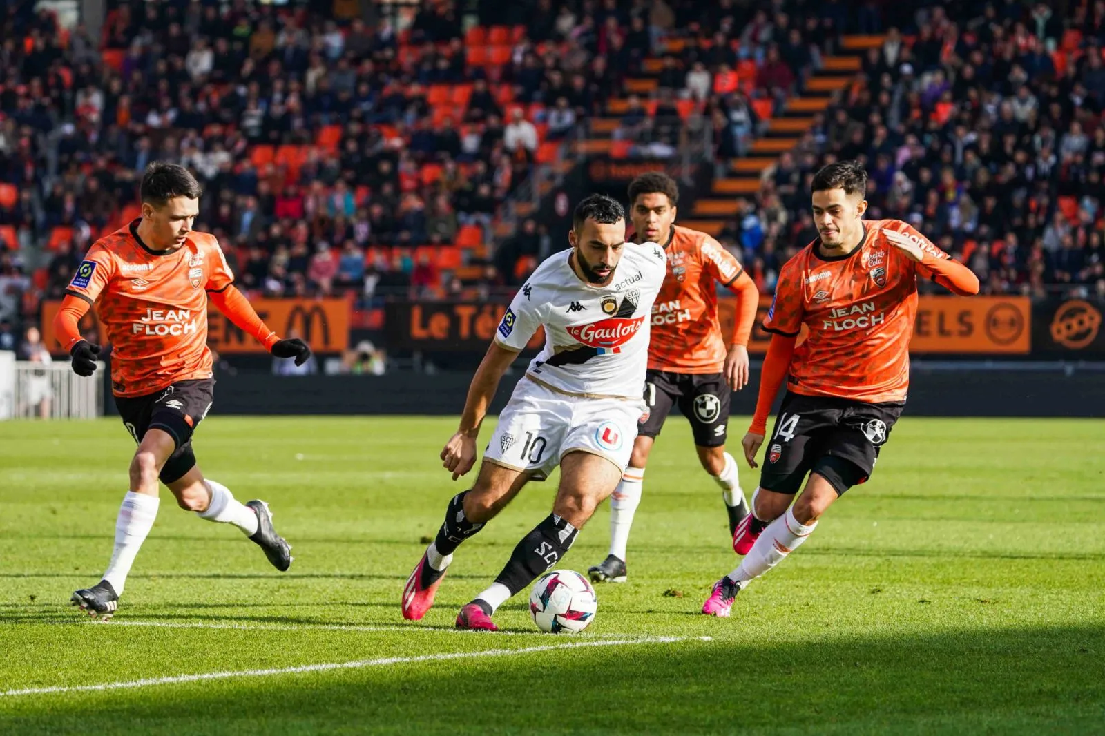 Angers met fin à sa série à Lorient