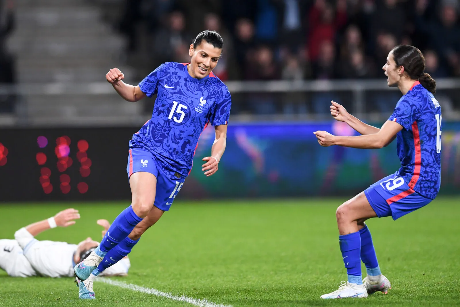 Les Bleues pulvérisent l&rsquo;Uruguay