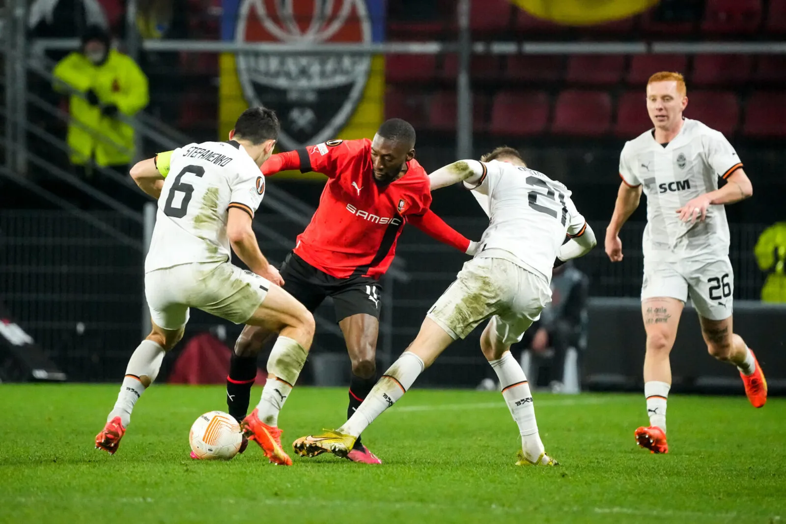 Rennes crucifié par le Shakhtar