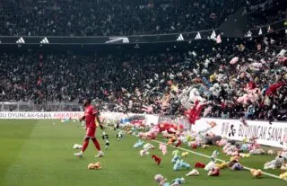 Le beau geste des supporters lors de Beşiktaş-Antalyaspor