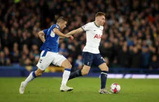 Tottenham rattrapé sur le fil par Everton