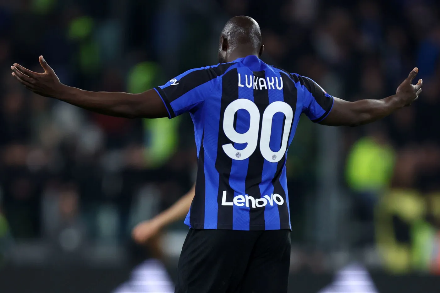 Turin, Italien, 04.04.2023: Romelu Lukaku (Fc Internazionale) enttaeuscht waehrend des Spiels der Coppa Italia zwischen Juventus Turin vs Inter Mailand im Allianz Stadium am 04. April 2023 in Turin, Italien. (Foto von Sportinfoto/DeFodi Images) Turin, Italy, 04.04.2023: Romelu Lukaku (Fc Internazionale) looks dejected during the Coppa Italia match between Juventus FC vs FC Internazionale at Allianz Stadium on April 4, 2023 in Turin, Italy. (Photo by Sportinfoto/DeFodi Images) - Photo by Icon sport