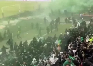 Affrontements entre policiers et supporters de l'Atlético Nacional