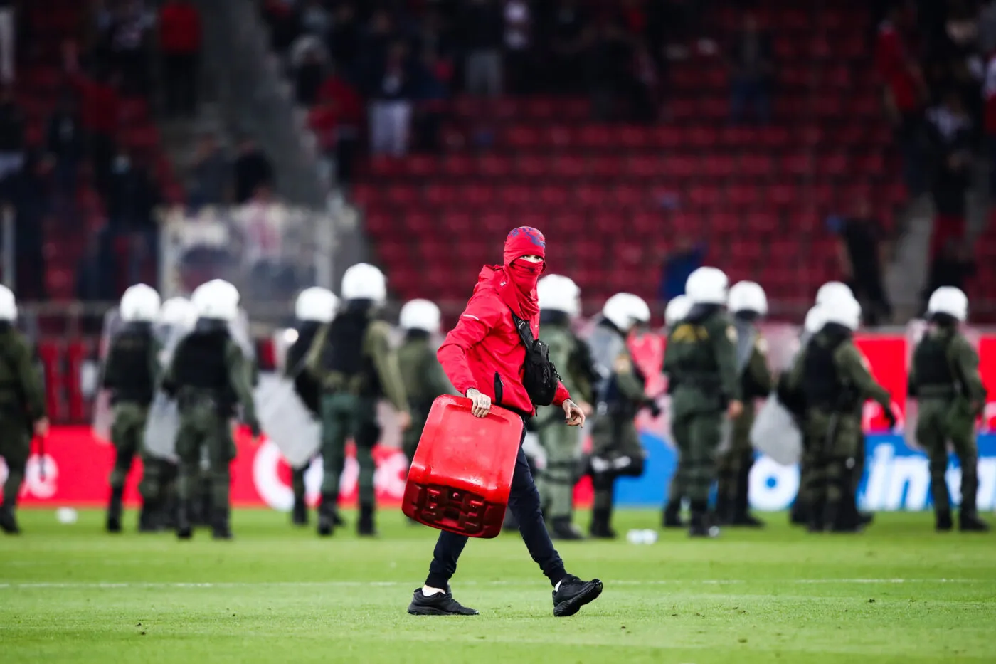 Des émeutes éclatent après une défaite de l'Olympiakos