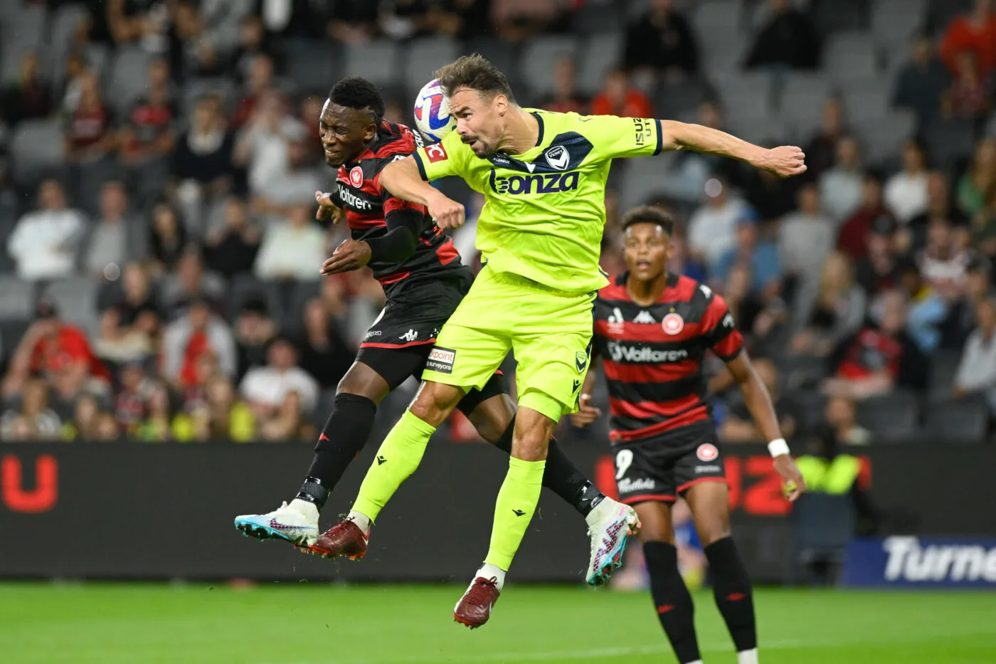 Damien Da Silva élu meilleur joueur de la saison pour Melbourne Victory