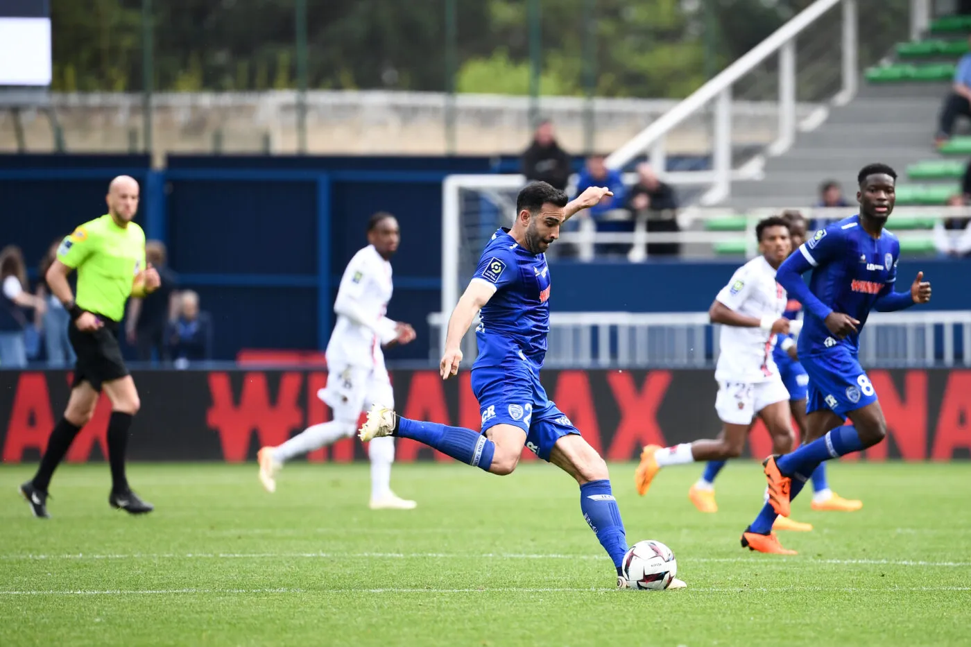 Adil Rami tacle (encore) Jacques-Henri Eyraud