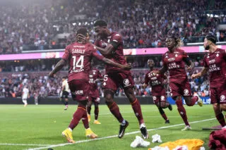 Le Havre champion et promu en Ligue 1, Metz tout près de l’accompagner