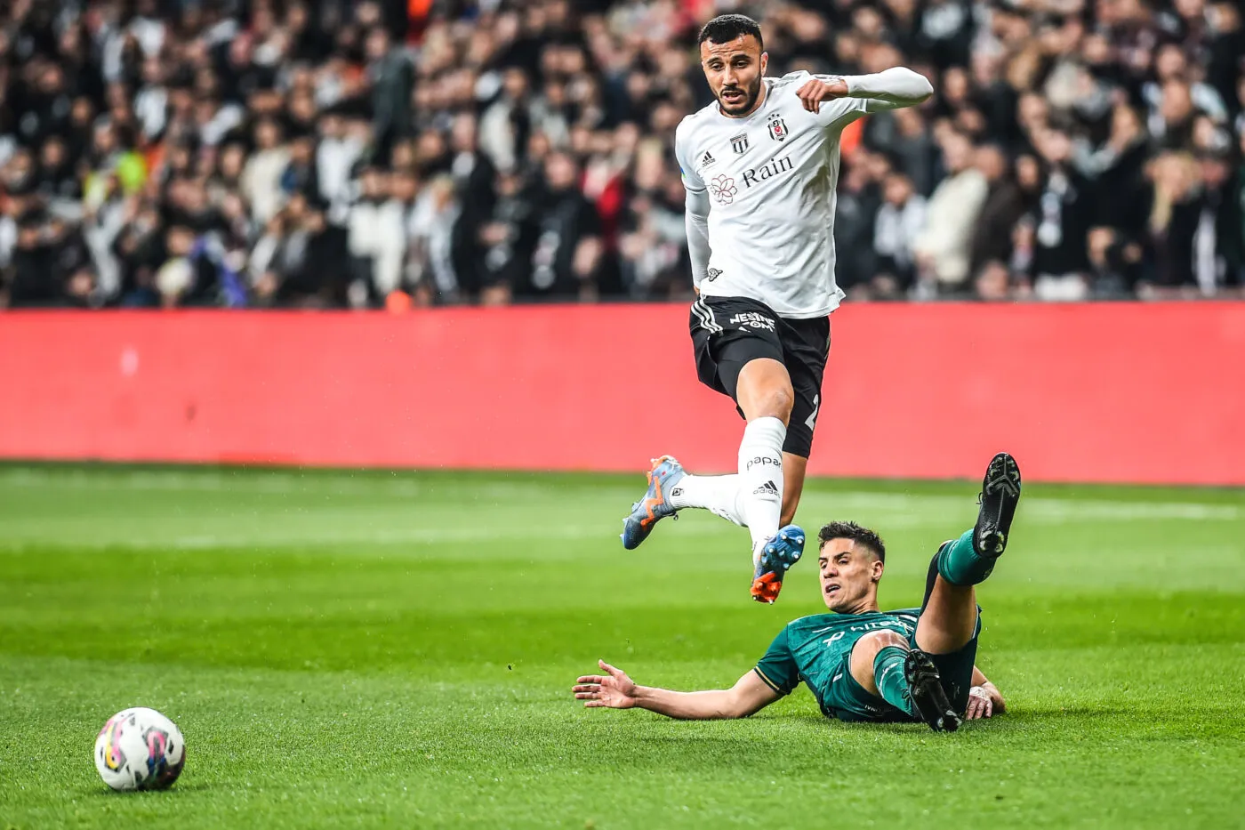 Romain Saïss s&rsquo;envole pour le Qatar