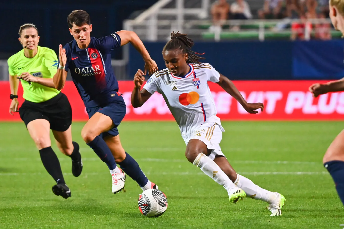 L'OL enlève le Trophée des championnes au nez et à la barbe du PSG