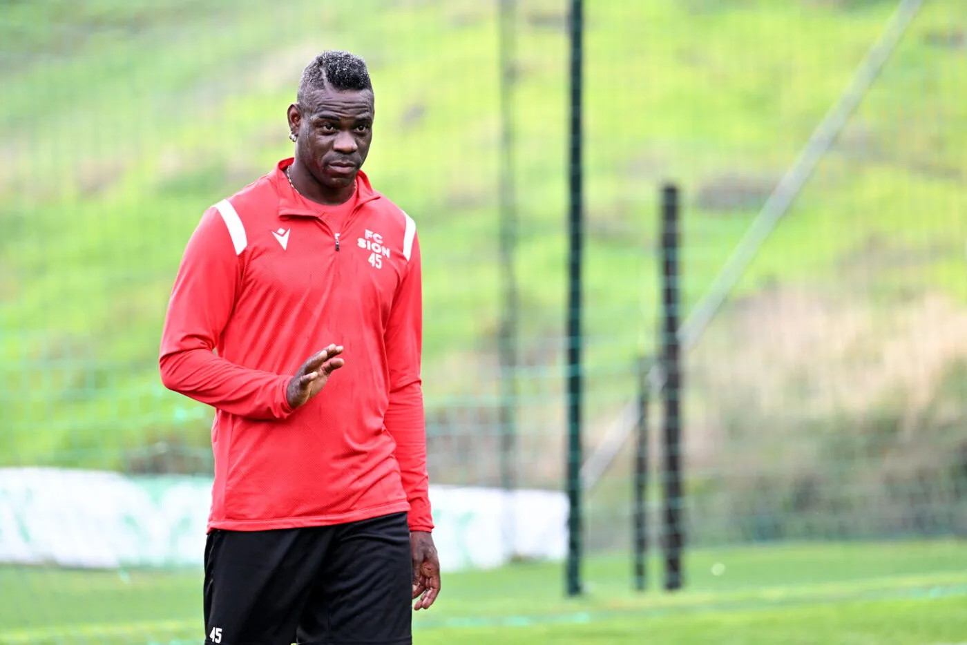 Mario Balotelli rompt son contrat avec le FC Sion