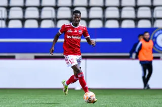 Le but à la Bergkamp d’un joueur de Cholet !