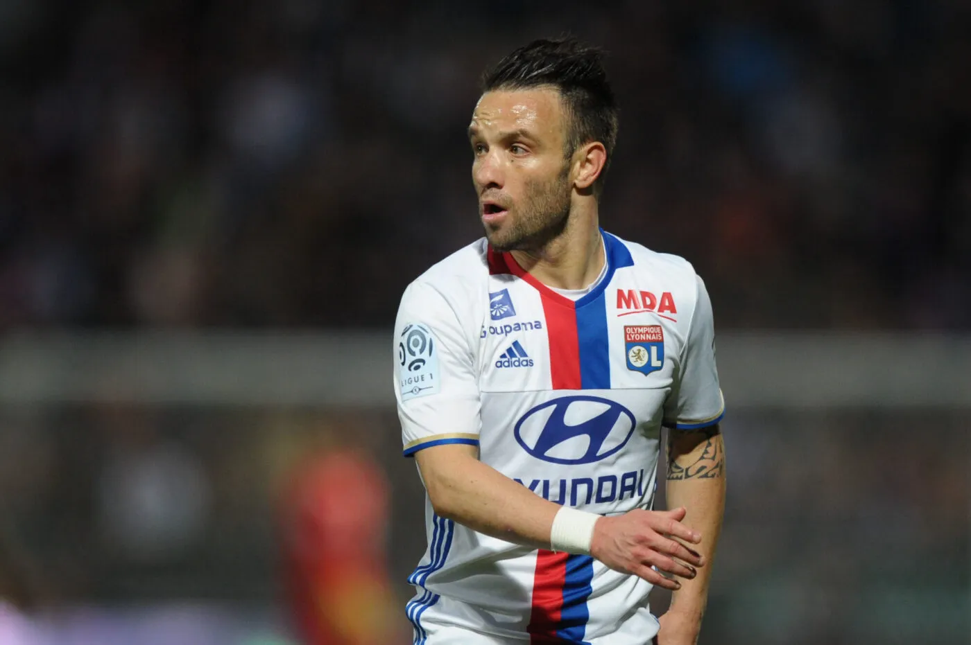 Mathieu Valbuena après les incidents d&rsquo;OM-OL : « Il y a de la haine des deux côtés »