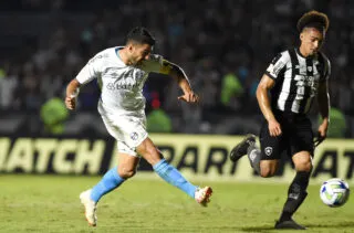 Le Botafogo de John Textor mange un triplé de Luis Suárez