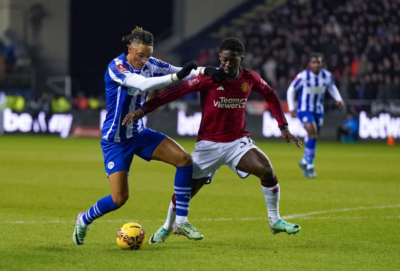 Manchester United fait respecter la hiérarchie à Wigan