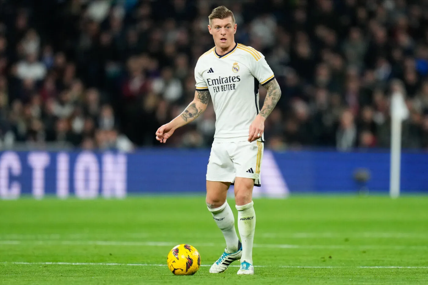 Toni Kroos hué en Arabie saoudite