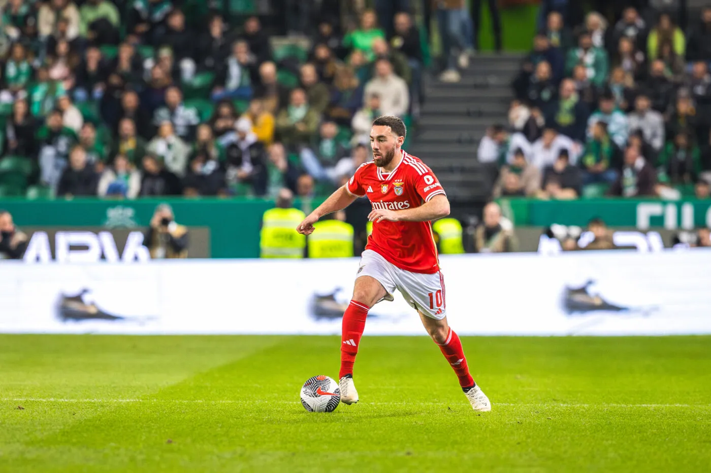 De l&rsquo;eau dans le gaz entre Benfica et sa recrue la plus chère ?