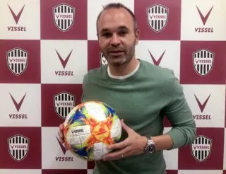 Le Japon réclame 3,5 millions d’euros à Andrés Iniesta