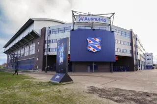 Après le décès d’une membre de son staff, l’équipe féminine de Heerenveen annule un match