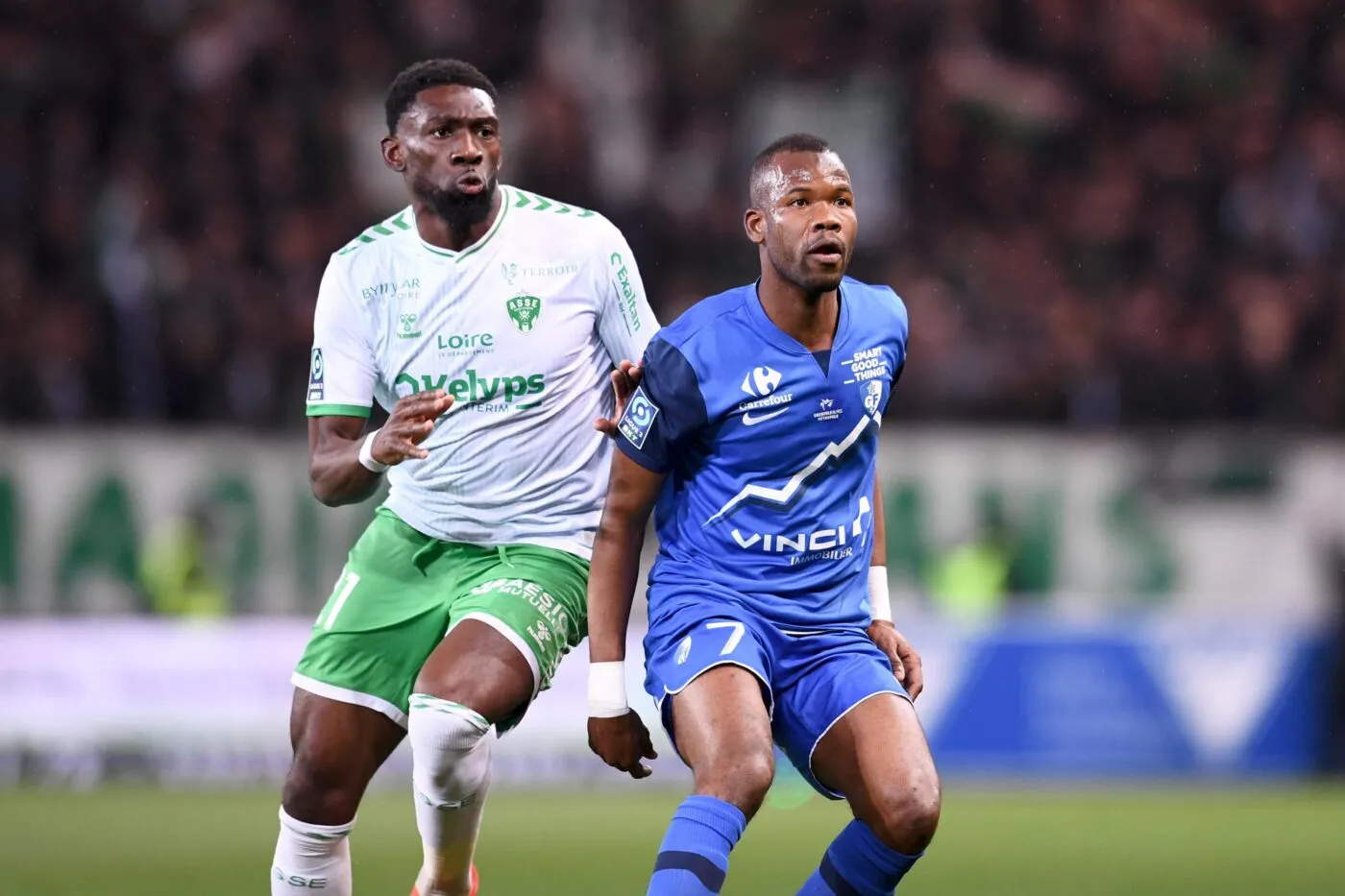 Auxerre, Angers et Saint-Étienne font le plein, Bordeaux respire