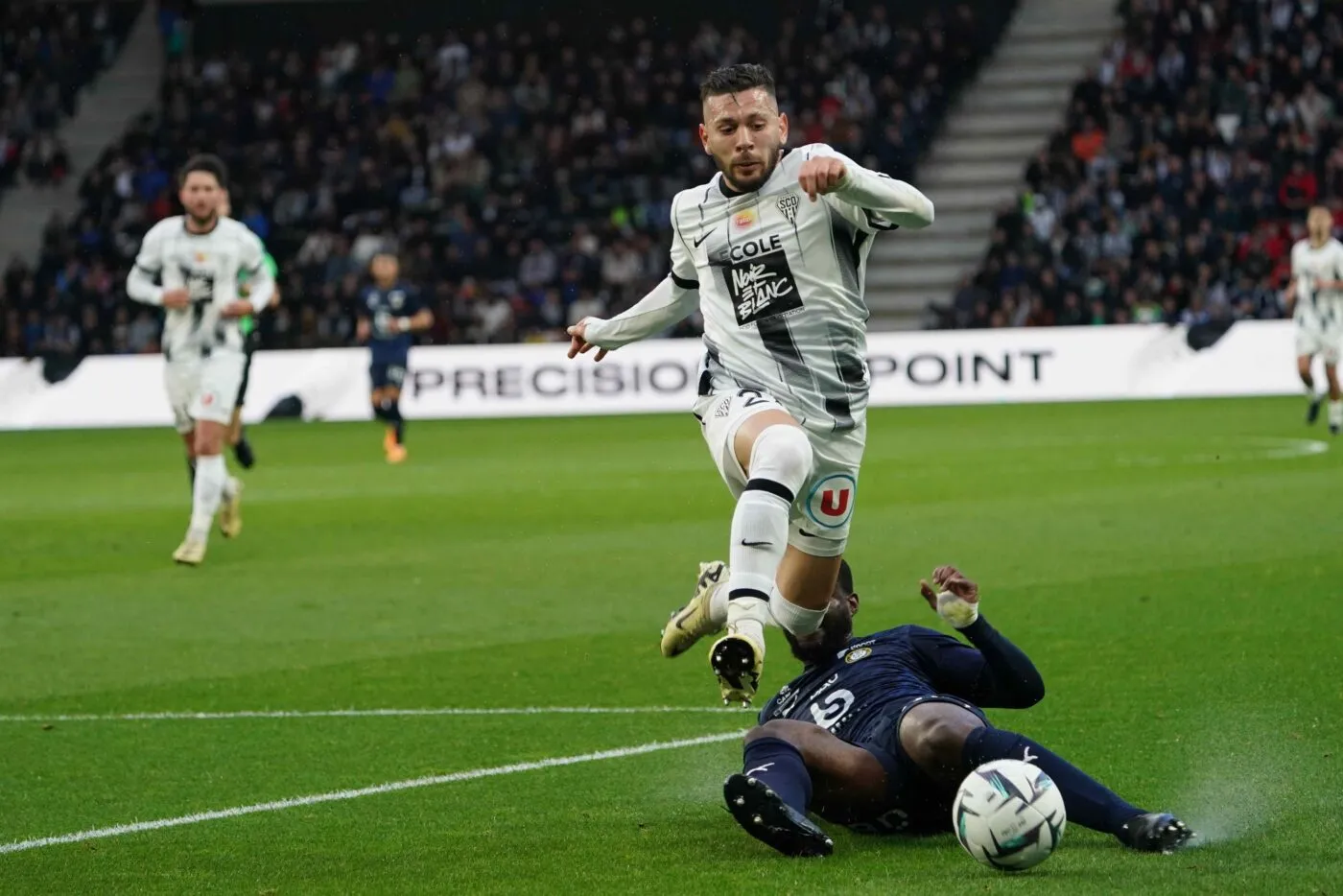 QRM et Concarneau relégués, Troyes vers le National, Angers dauphin