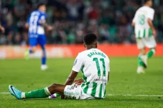 Cédric Bakambu sur la touche pour de longs mois avec le Real Betis