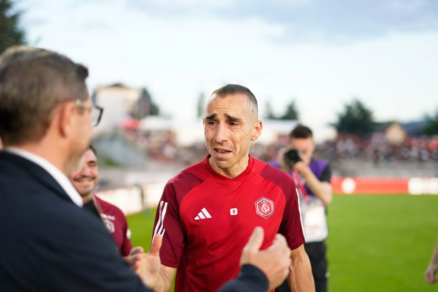 Le bel hommage d’Annecy à Jonathan Gonçalves après 26 ans passés au club