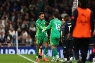 Ederson manquera le match décisif de Manchester City face à West Ham, ainsi que la finale de Coupe