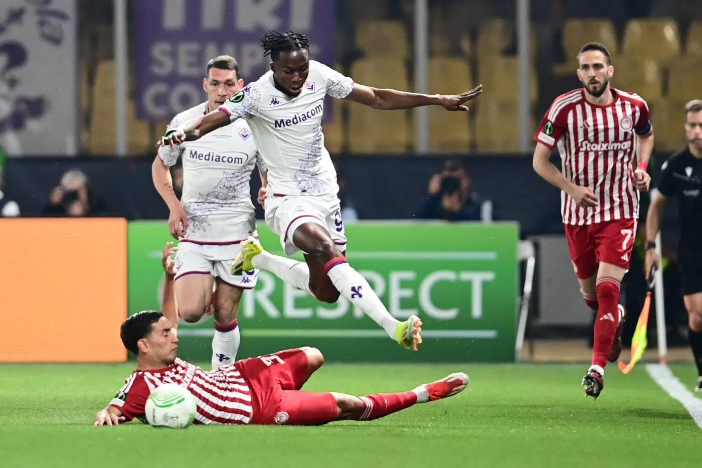 Revivez Olympiakos - Fiorentina (1-0)