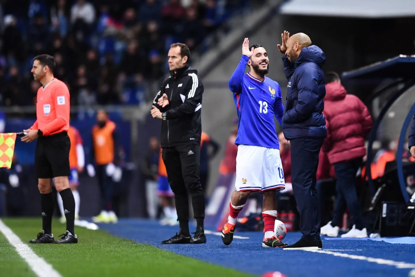 Trois nouveaux joueurs appelés par Thierry Henry pour les JO, dont Rayan Cherki