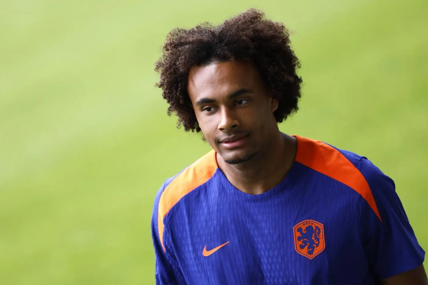 Manchester United en passe d’attirer Joshua Zirkzee dans ses filets