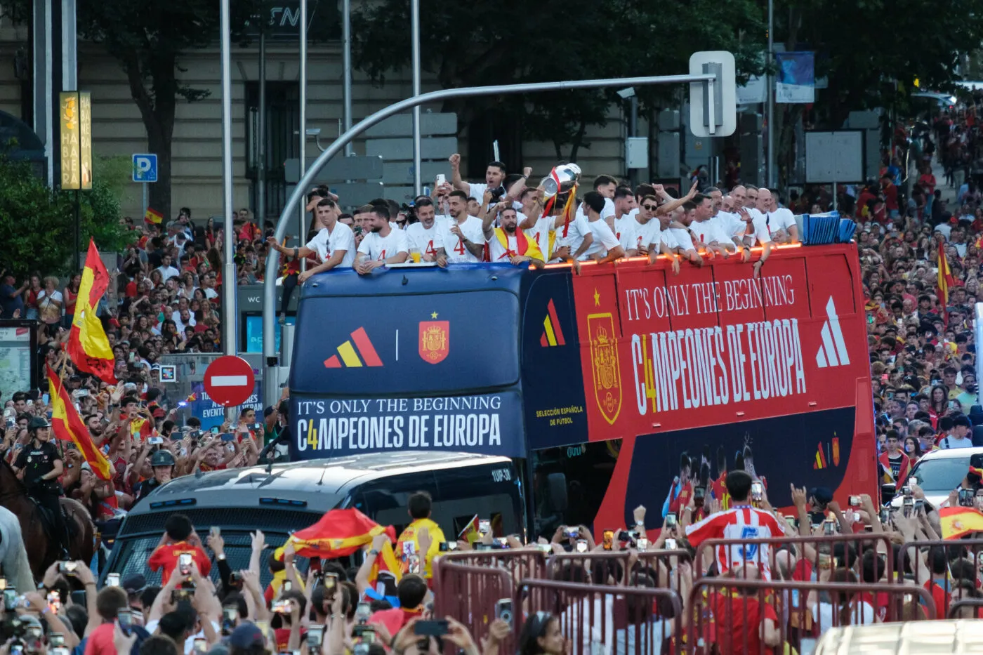 La danse de Yamal, le show de Morata, Carvajal et la politique&#8230; Retour sur la fête de l’Espagne après l’Euro