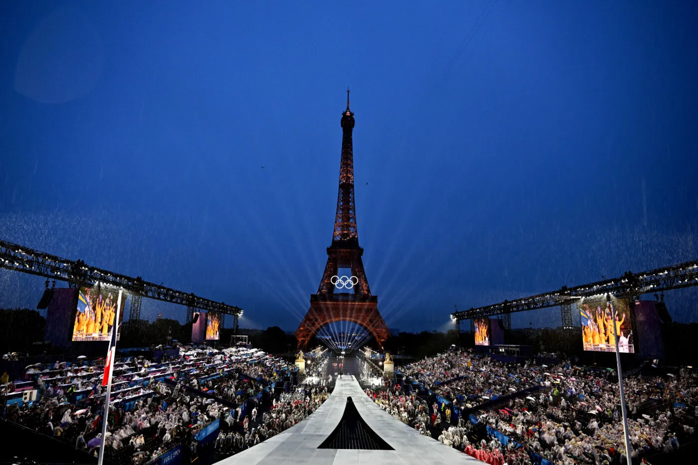 Revivez la cérémonie d'ouverture des JO 2024 !