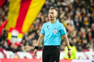 Deux arbitres polonais arrêtés en état d'ébriété avant un match de Ligue des champions