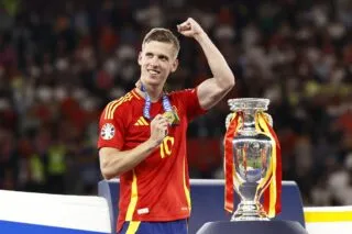 Dani Olmo est de retour à la maison