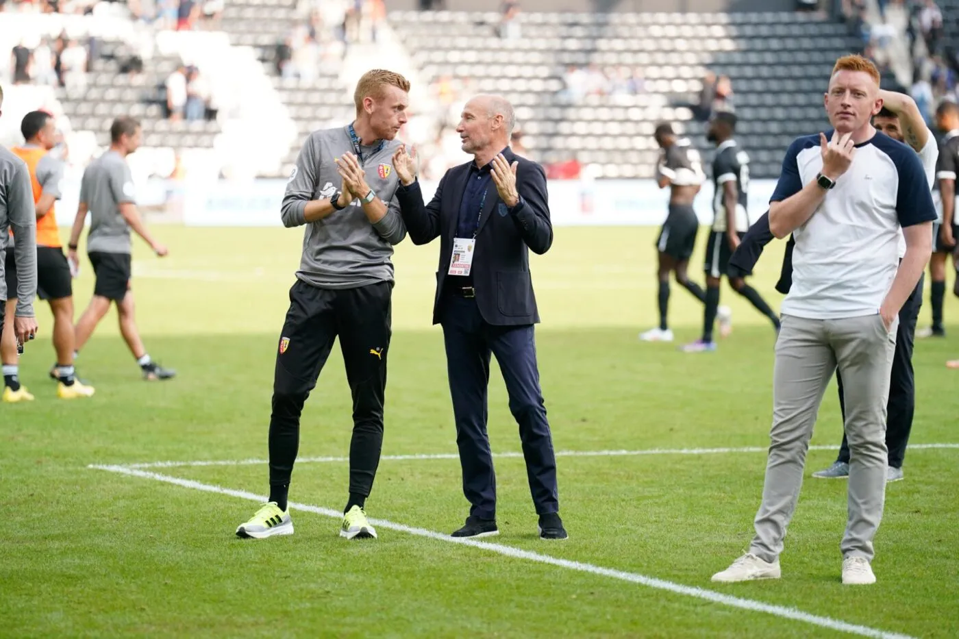 Avant d’affronter le Panathinaïkos, le directeur général de Lens est sur ses gardes 