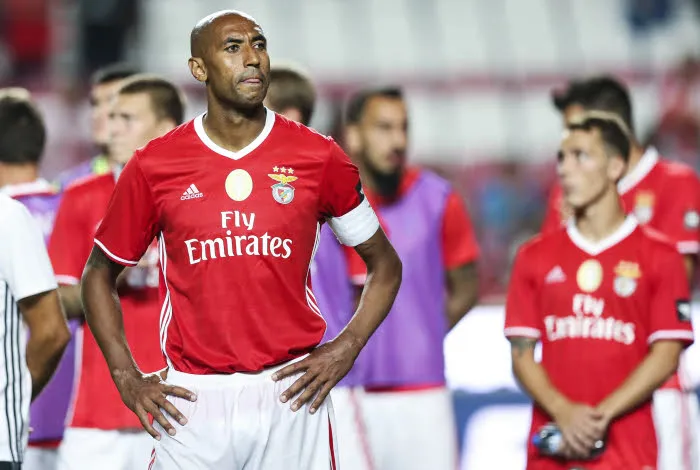 Quand Luisão donne une leçon d&rsquo;expérience en plein match