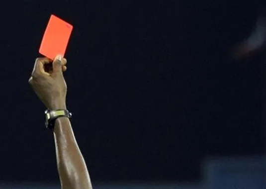 Un arbitre ghanéen suspendu à vie