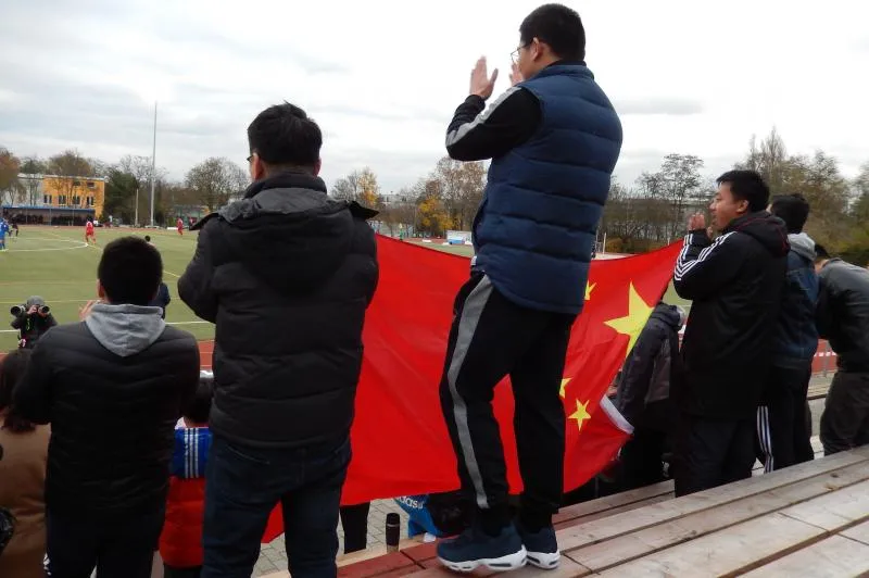 On était à la première des U20 chinois en D4 allemande