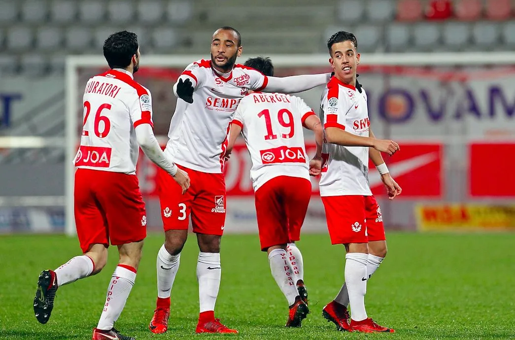 Le Paris FC loupe le coche, Orléans et Bourg-en-Bresse respirent