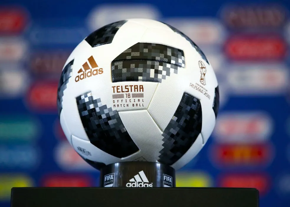 Le Telstar 18 est-il le Jabulani de 2010 ?