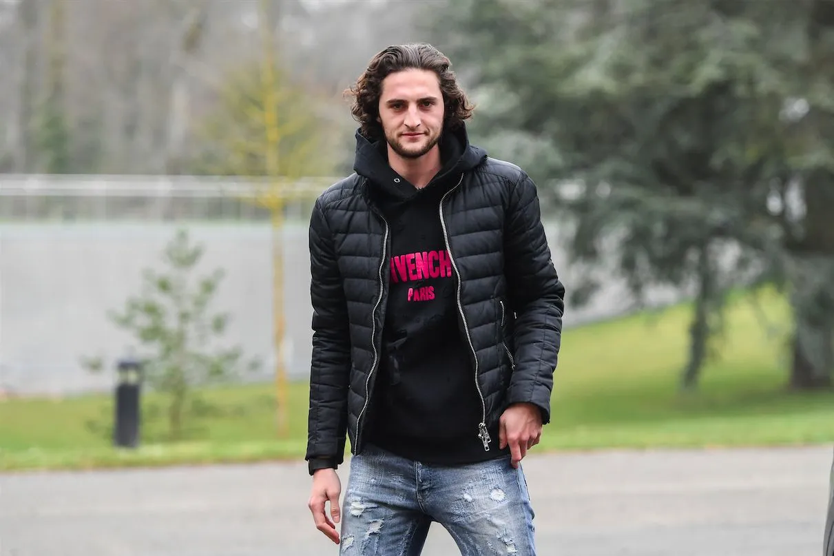 Le PSG ne prend pas partie dans l&rsquo;affaire Rabiot