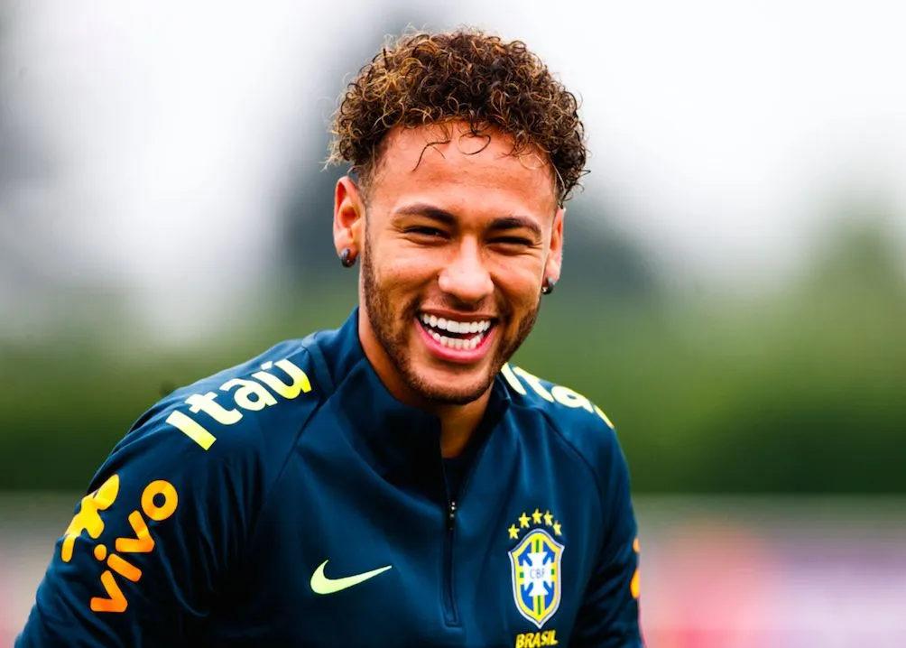 Neymar : «<span style="font-size:50%">&nbsp;</span>Mon père ne prend pas de décisions pour ma carrière<span style="font-size:50%">&nbsp;</span>»