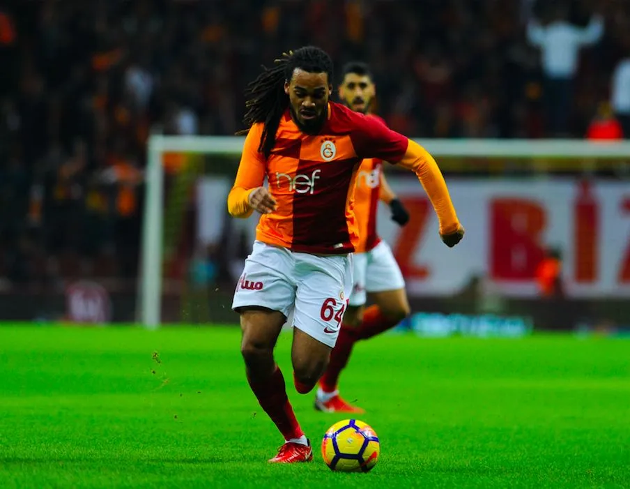 Jason Denayer transféré à Lyon