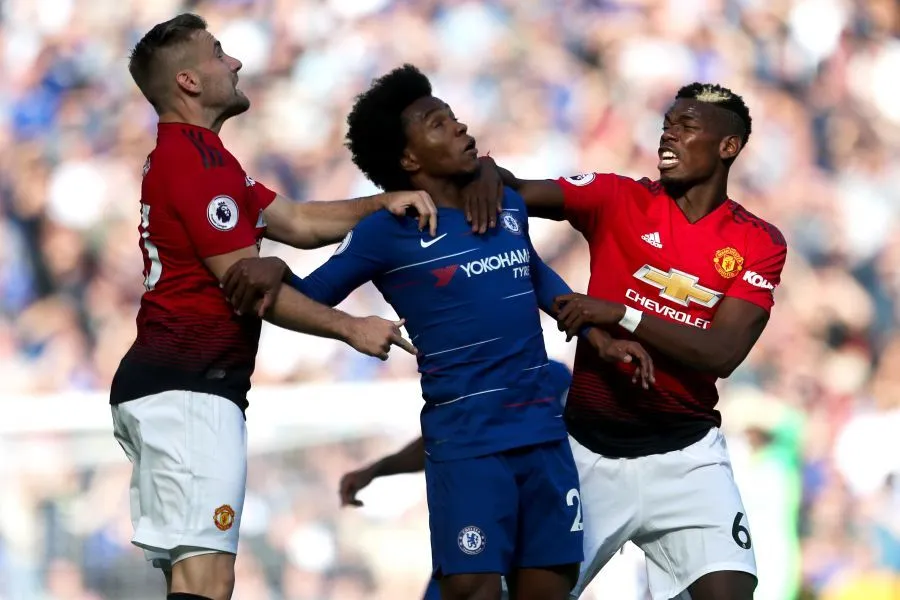 Chelsea répond à Martial sur le gong