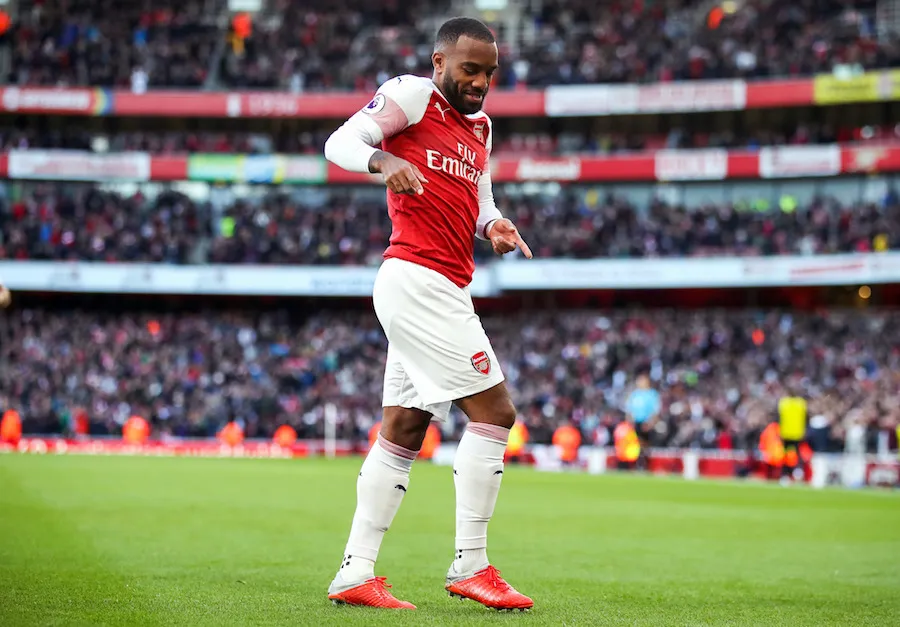 Lacazette, la carte déchirée