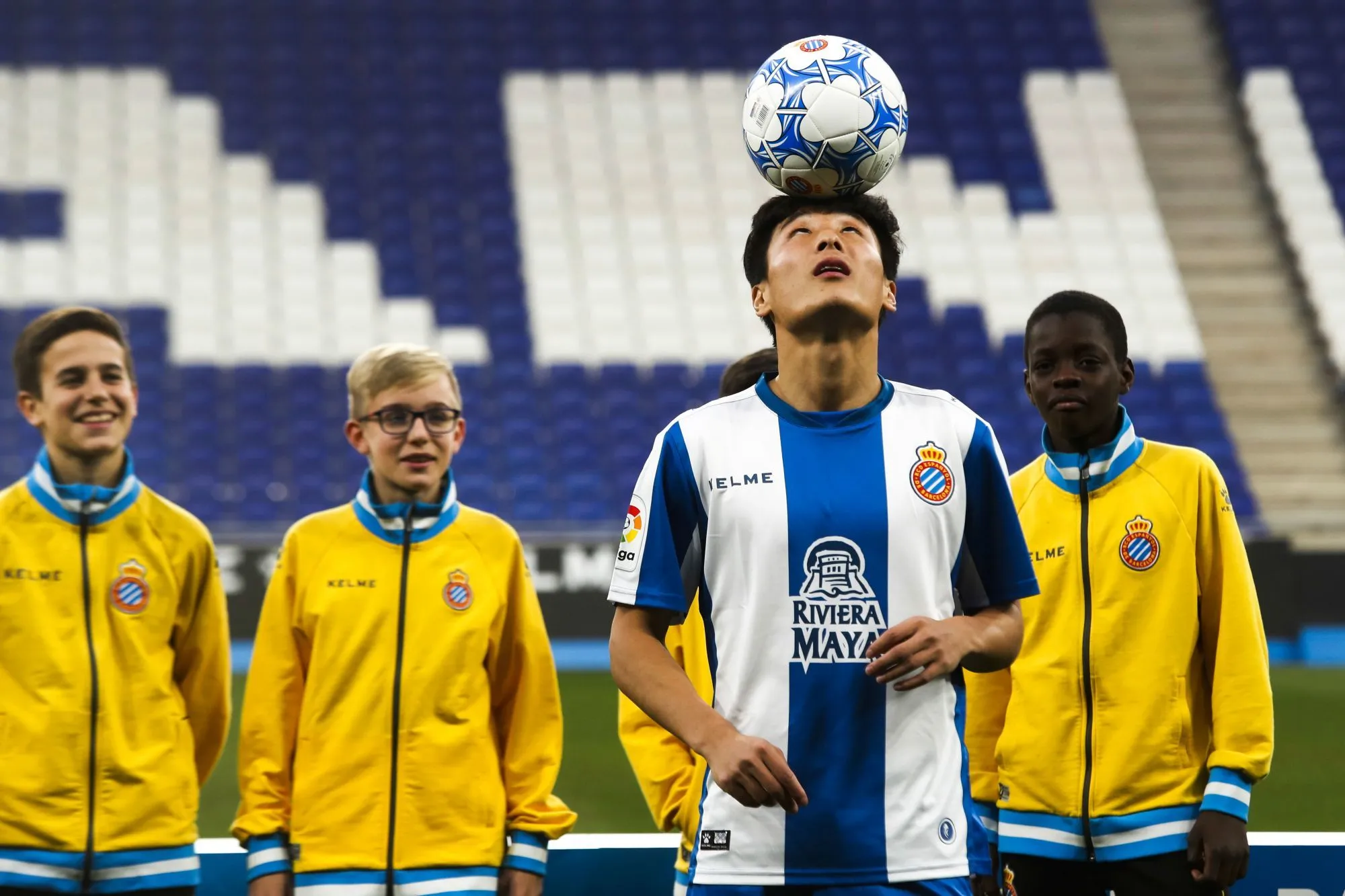 Wu Lei vous coucher avec moi, Espanyol ?