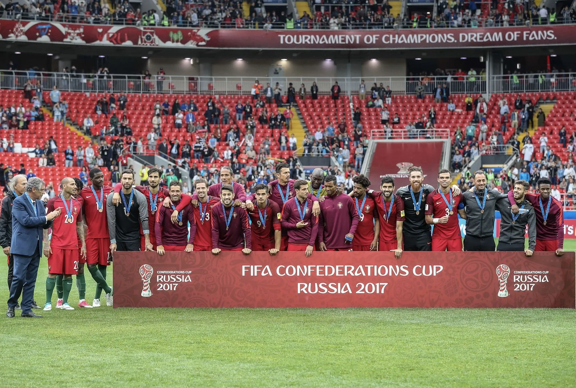 La France doit sauver la Coupe des confédérations !