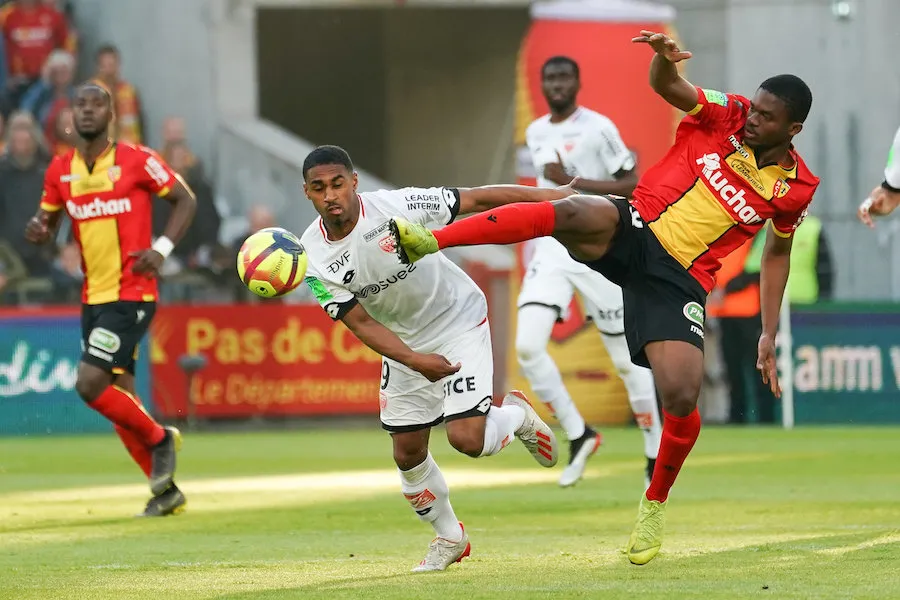 Dijon coupe la route du Racing