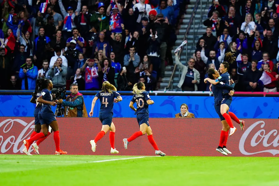 Les Bleues découpent la Corée en quatre