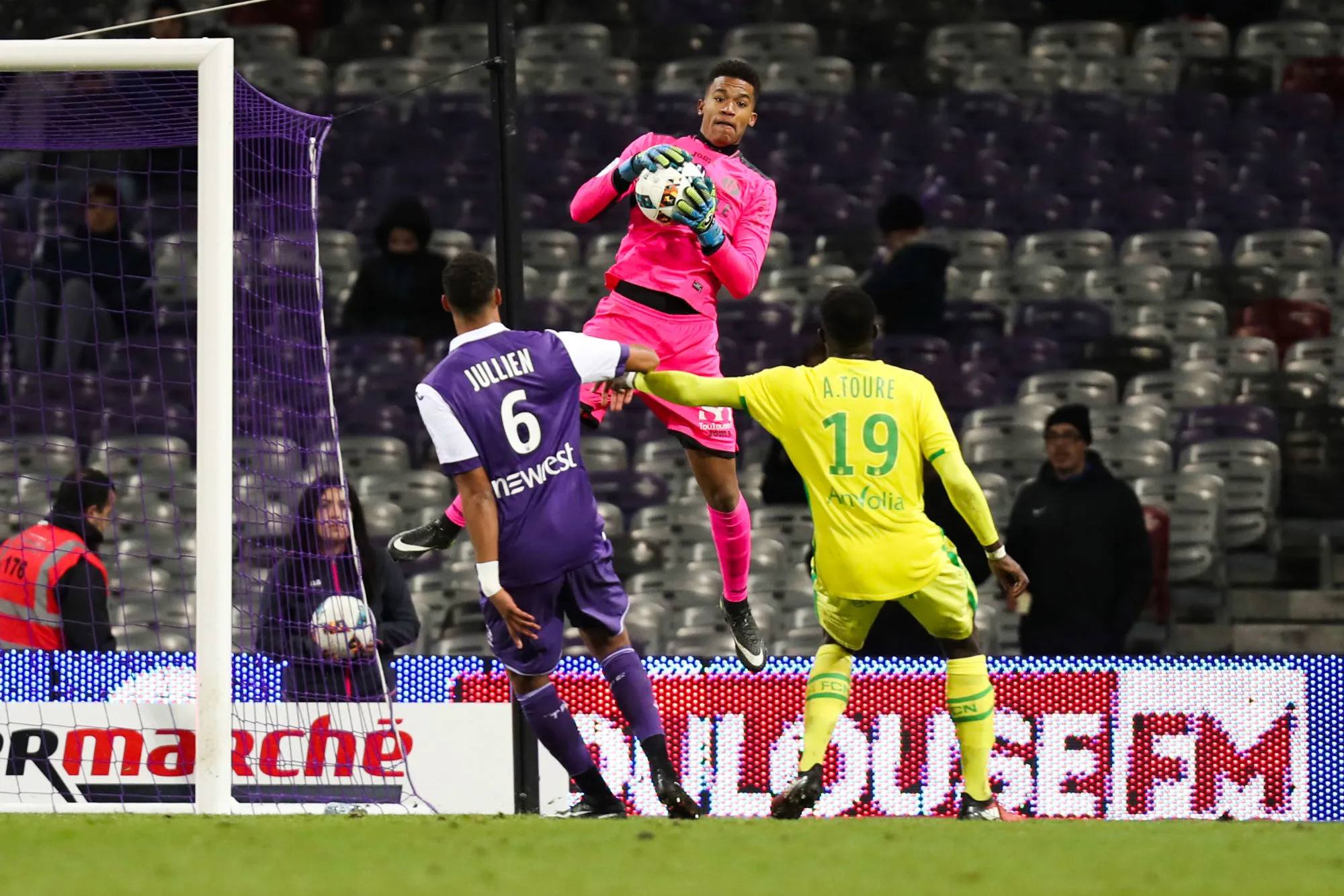 Alban Lafont prêté deux ans au FC Nantes